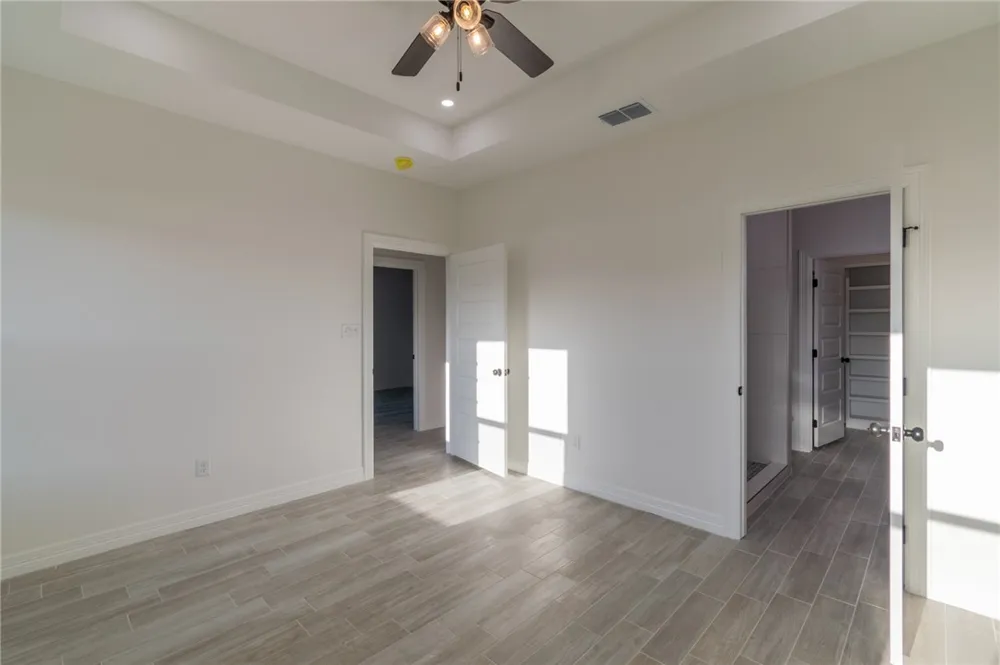 1049 King Street Alice, TX 78332