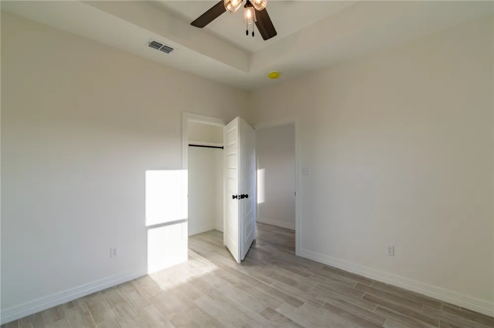 1049 King Street Alice, TX 78332