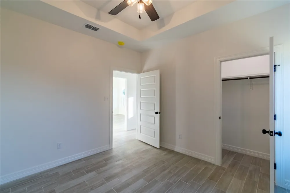 1049 King Street Alice, TX 78332