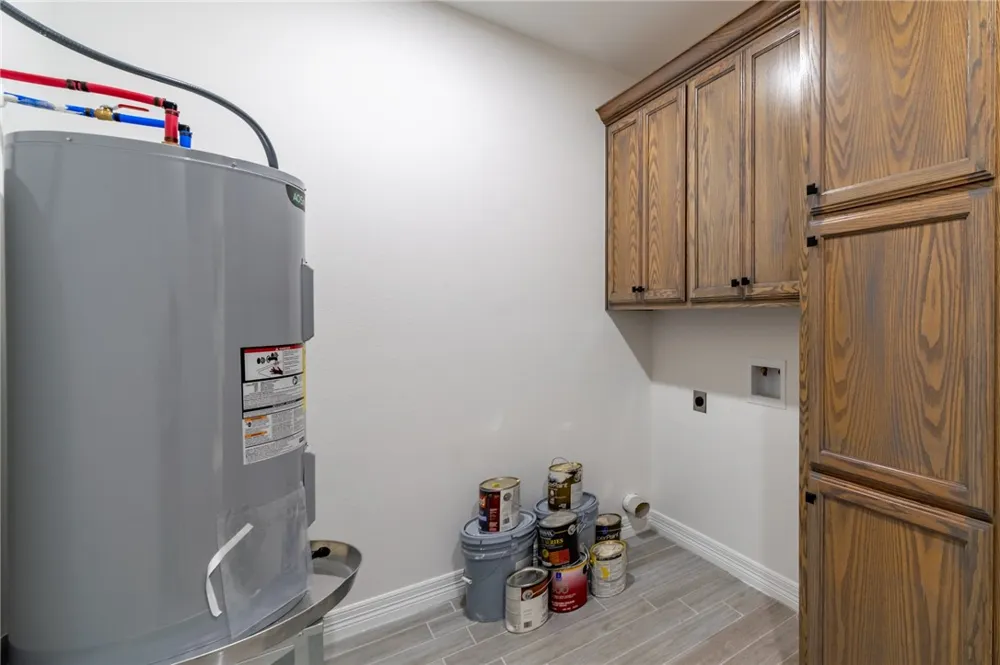 1049 King Street Alice, TX 78332