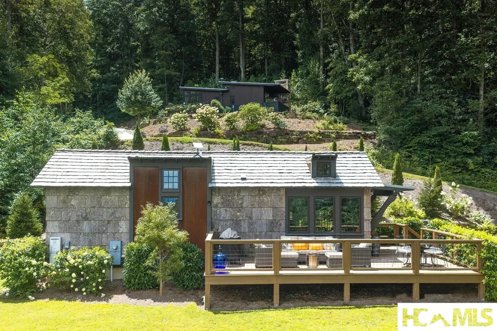 391 Triple Creek Dr Cullowhee, NC 28723
