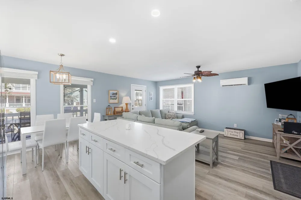 317 Haven Ave Ocean City, NJ 08226
