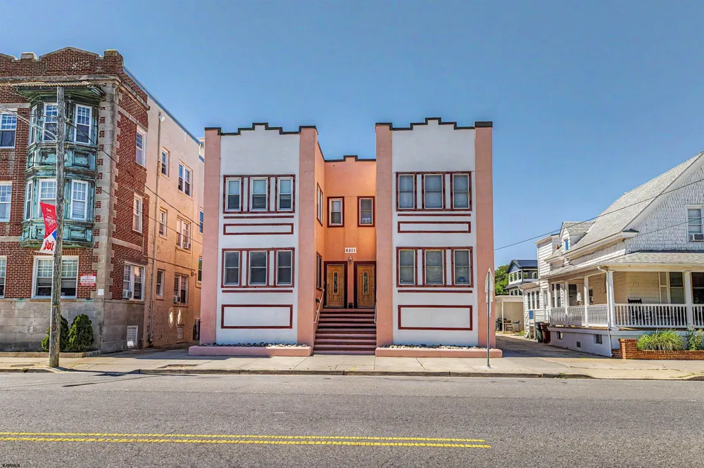 6211 Ventnor Ventnor, NJ 08406