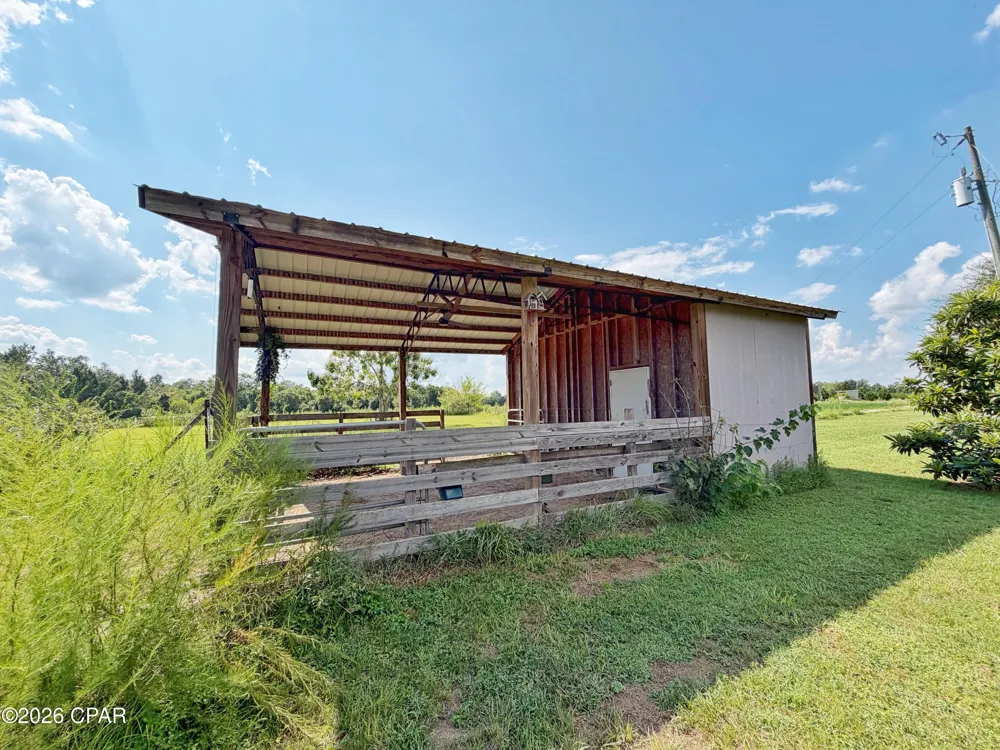 3280 Willie Lane Cottondale, FL 32431