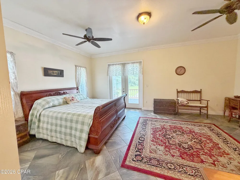 3280 Willie Lane Cottondale, FL 32431