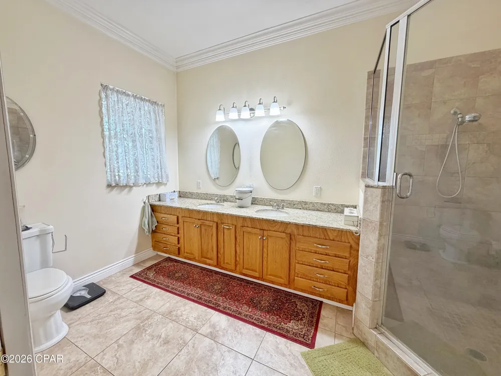3280 Willie Lane Cottondale, FL 32431