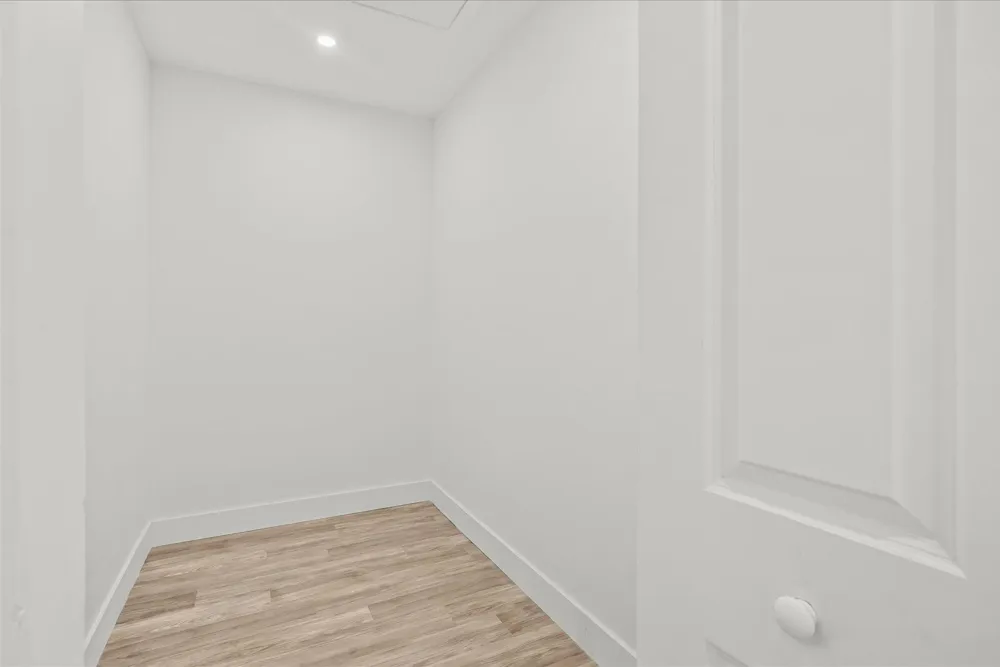 1311 AVENUE H Riviera Beach, FL 33404