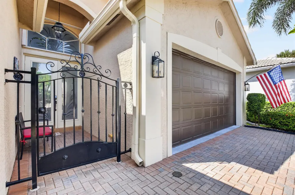 6600 Capistrano Beach Trail Delray Beach, FL 33446