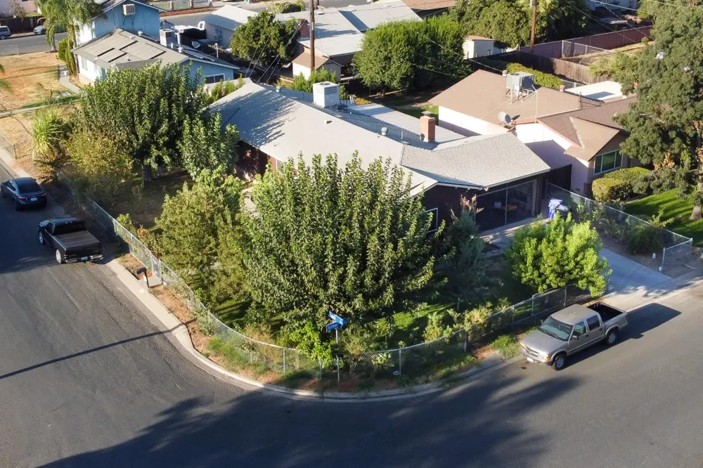 460 Walch Street Porterville, CA 93257