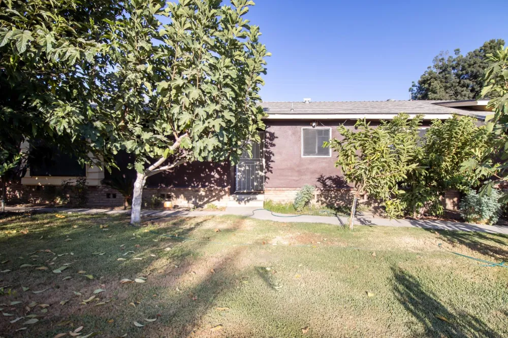 460 Walch Street Porterville, CA 93257