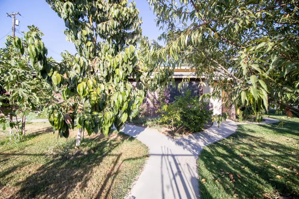 460 Walch Street Porterville, CA 93257