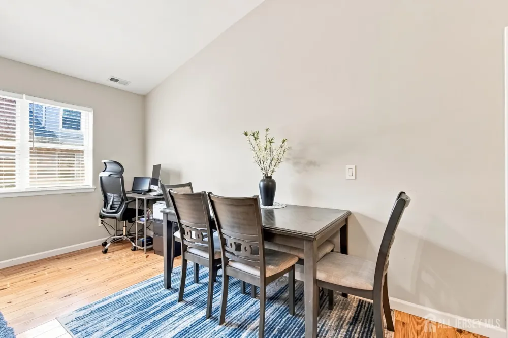 30 Kensington Drive Piscataway, NJ 08854