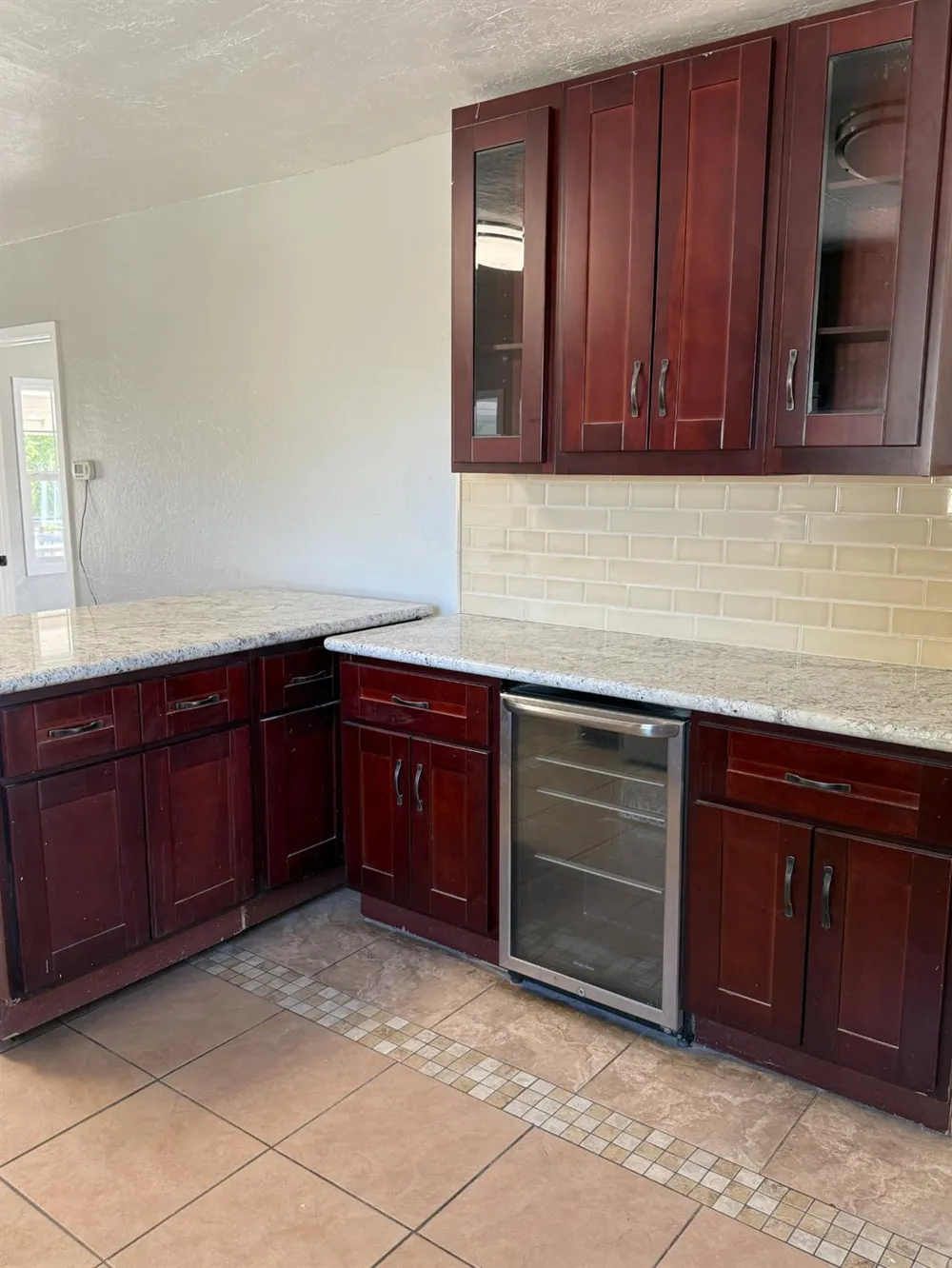 12835 Columbet Gilroy, CA 95046