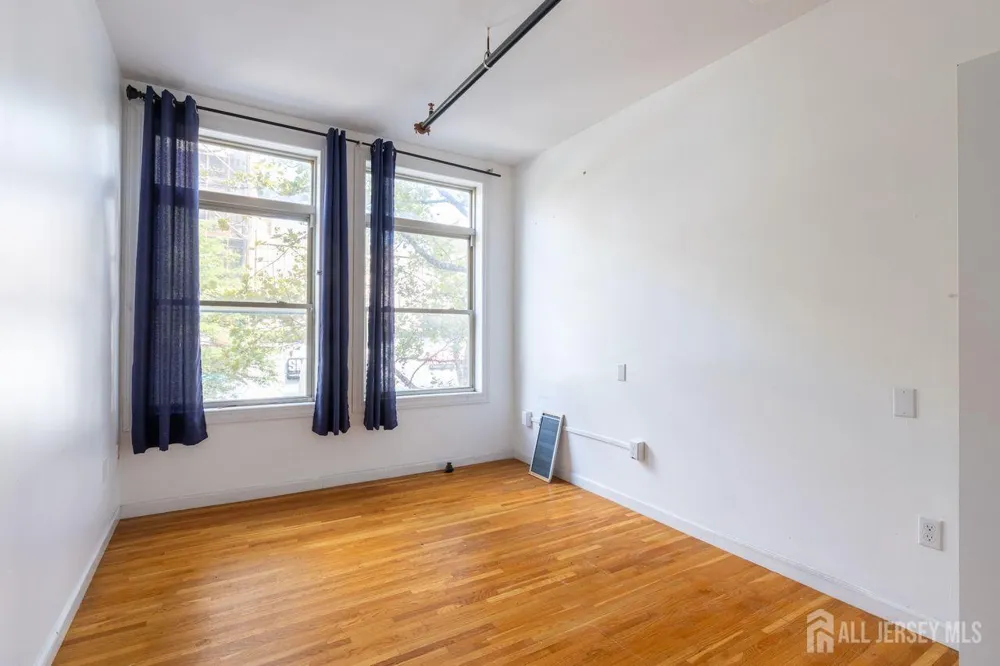 378 George Street #201 New Brunswick, NJ 08901