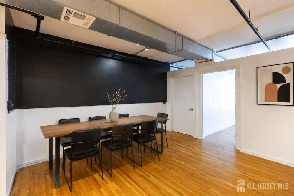 378 George Street #201 New Brunswick, NJ 08901