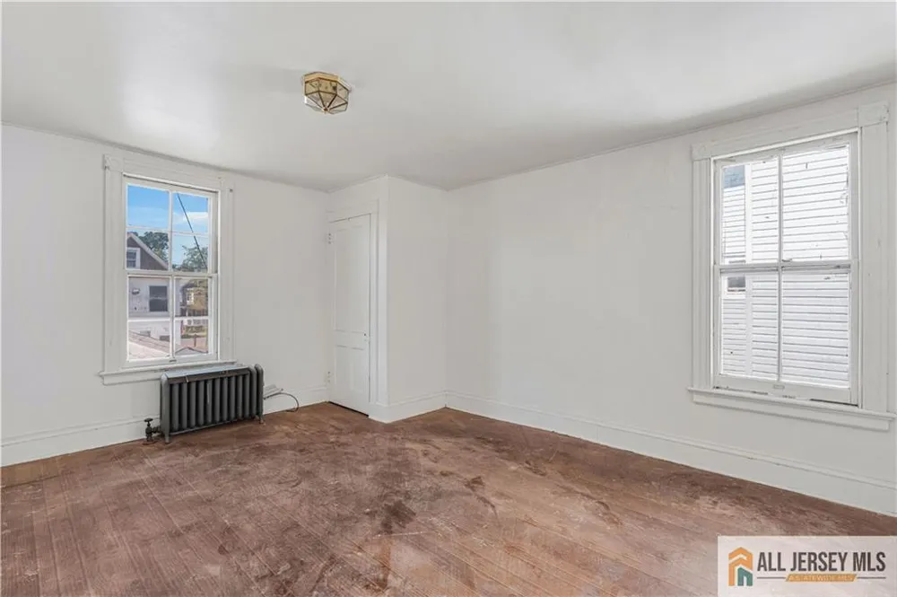 216 Handy Street New Brunswick, NJ 08901