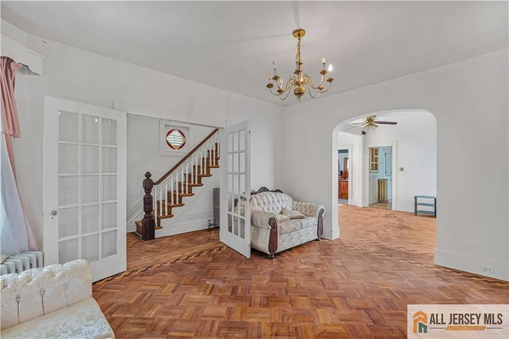 216 Handy Street New Brunswick, NJ 08901