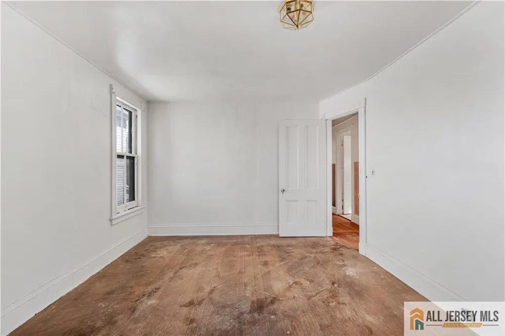 216 Handy Street New Brunswick, NJ 08901