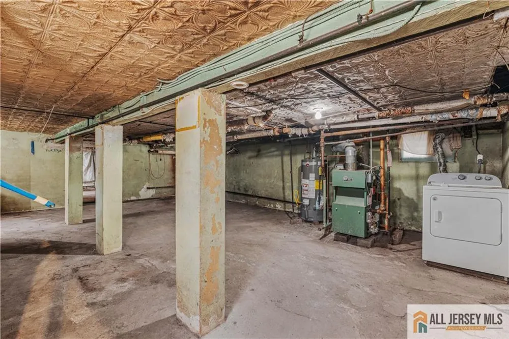 216 Handy Street New Brunswick, NJ 08901