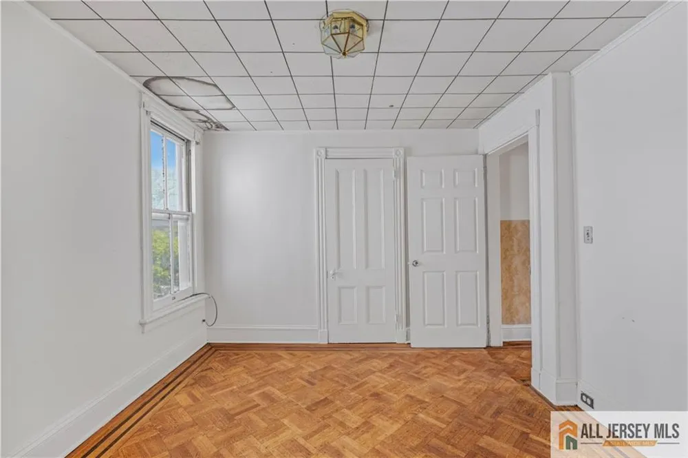 216 Handy Street New Brunswick, NJ 08901