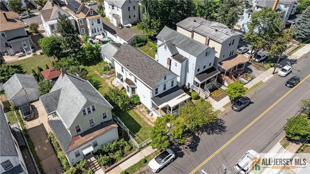 216 Handy Street New Brunswick, NJ 08901