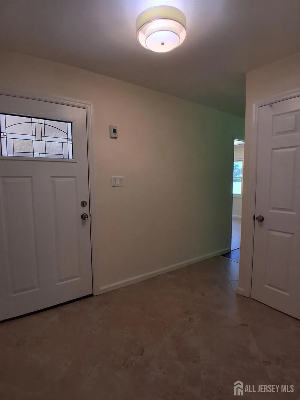 6 Flower Road Franklin Twsp, NJ 08873