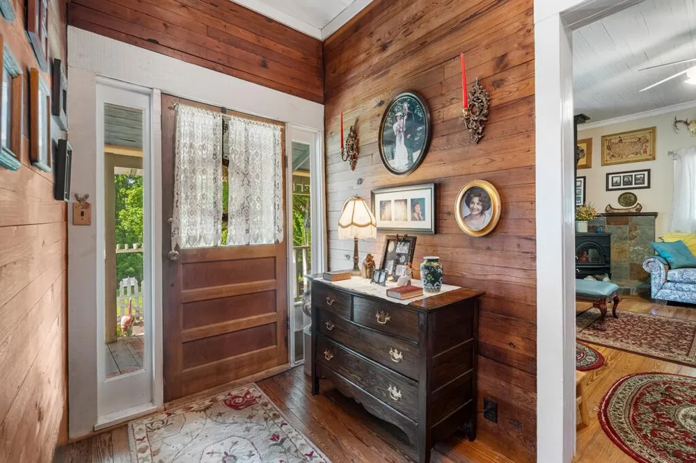 460 Roger Copeland Road Hamilton, GA 31811