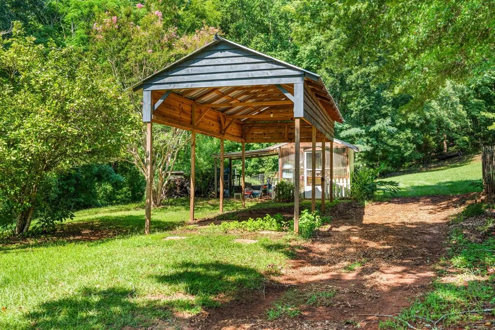 460 Roger Copeland Road Hamilton, GA 31811
