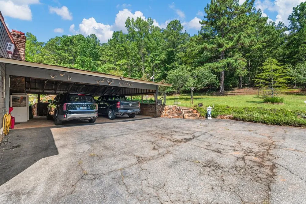460 Roger Copeland Road Hamilton, GA 31811