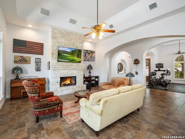 14543 Contour Place Helotes, TX 78023