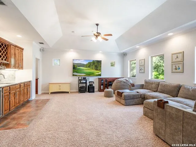 14543 Contour Place Helotes, TX 78023