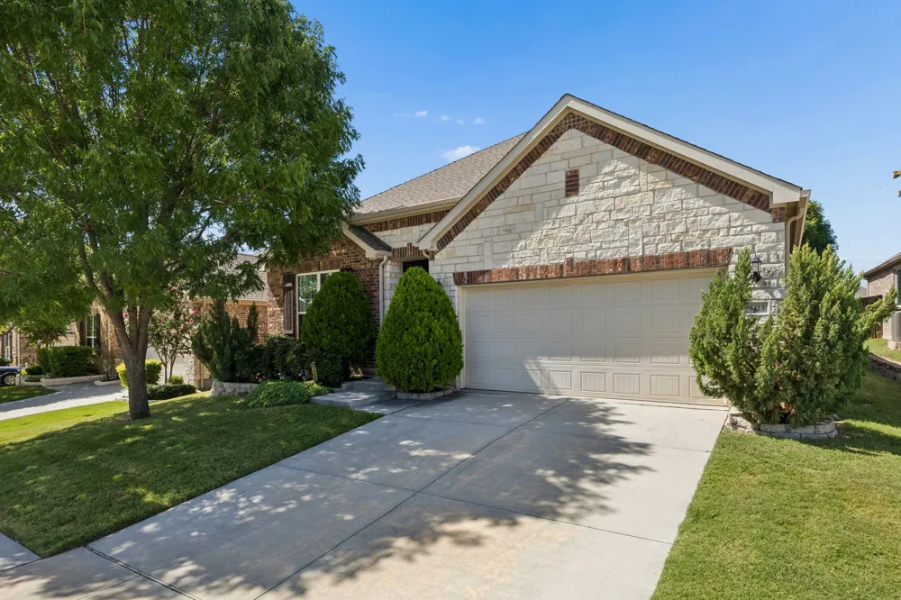 5413 Leyton Drive McKinney, TX 75071