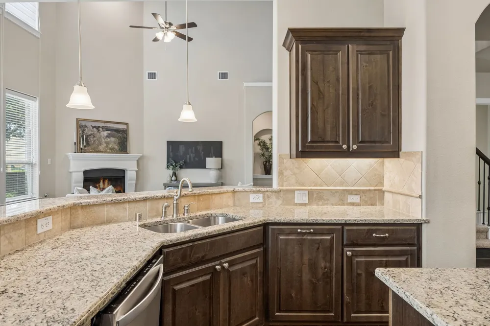 1605 Hardeman Lane Plano, TX 75075