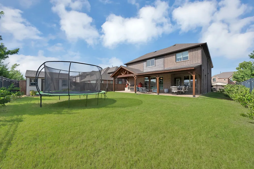1330 Lantern Faith Drive Wylie, TX 75098