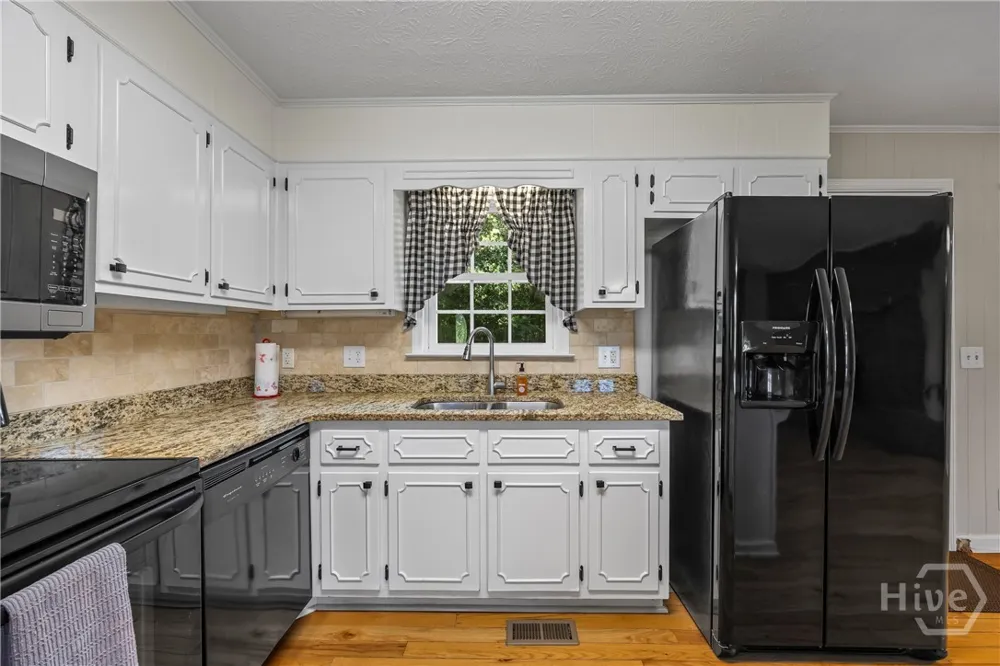 8050 Hog Mountain Road Statham, GA 30666
