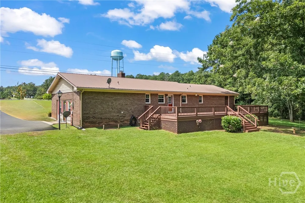 8050 Hog Mountain Road Statham, GA 30666
