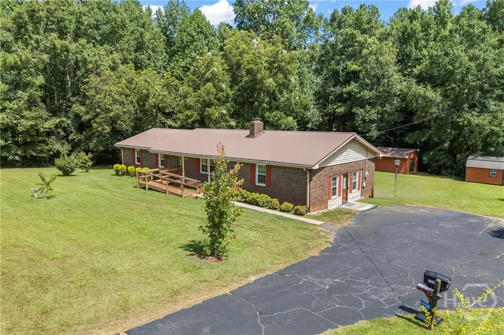 8050 Hog Mountain Road Statham, GA 30666
