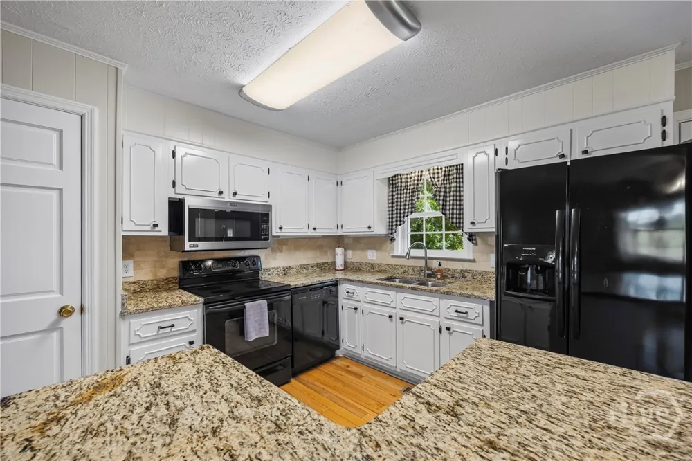 8050 Hog Mountain Road Statham, GA 30666