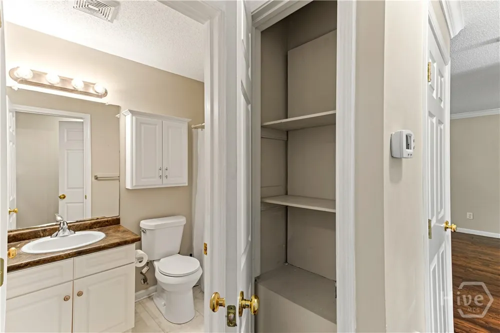 76 Al Henderson Boulevard #G3 Savannah, GA 31419