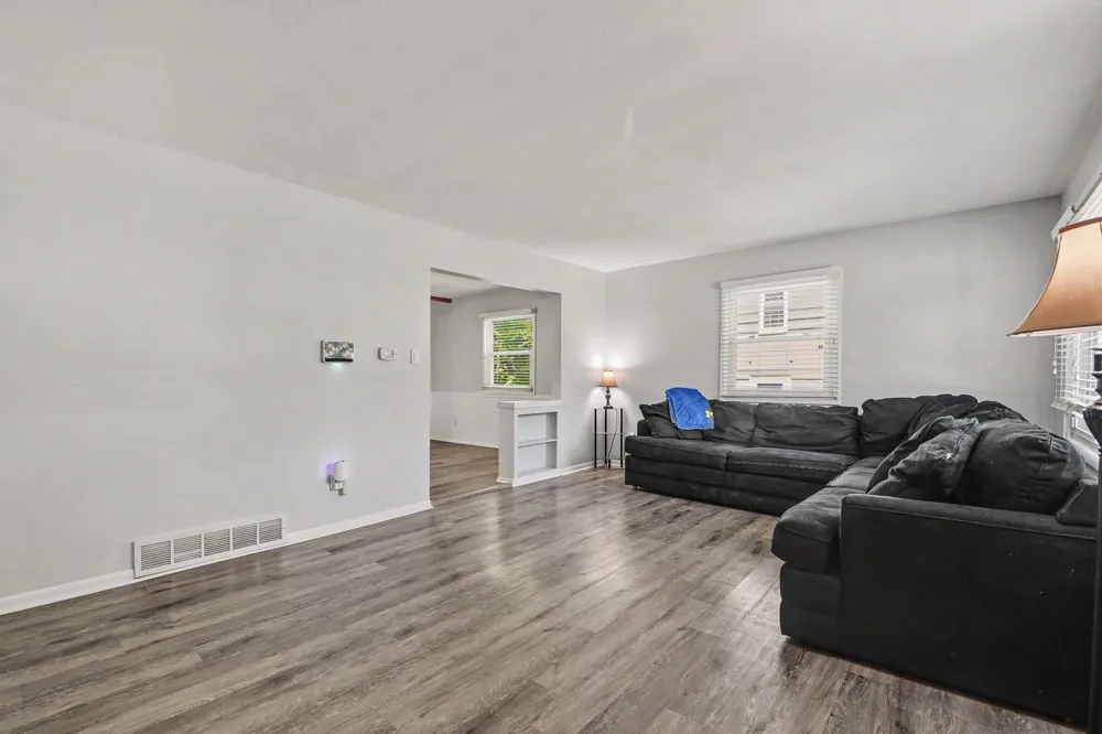 3157 Locke Avenue SW Grandville, MI 49418