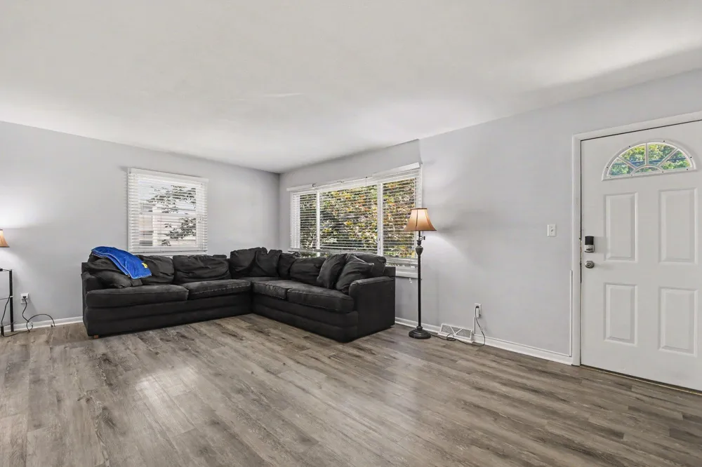 3157 Locke Avenue SW Grandville, MI 49418