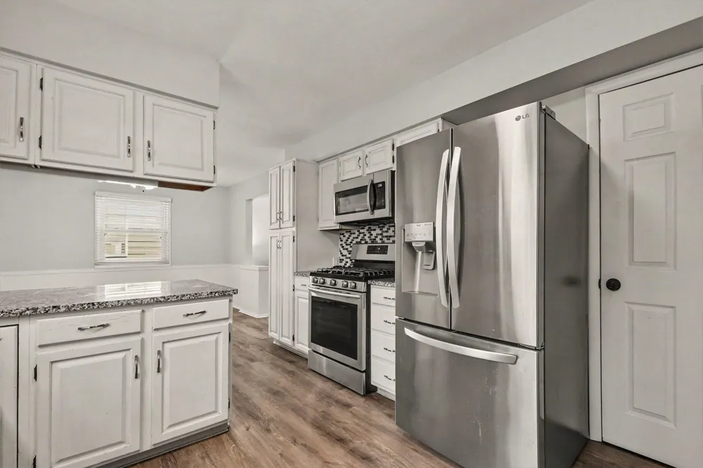 3157 Locke Avenue SW Grandville, MI 49418
