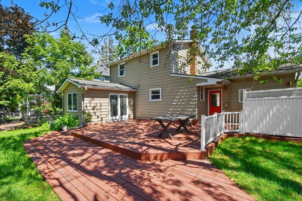 3157 Locke Avenue SW Grandville, MI 49418