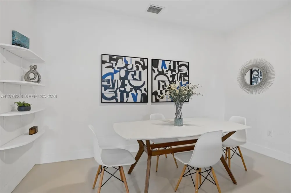 8230 NE 1st Pl Miami, FL 33138