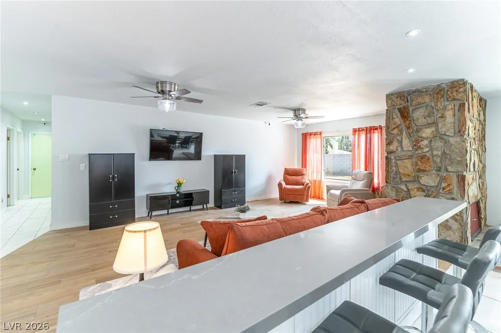 105 S Cimarron Road Las Vegas, NV 89145