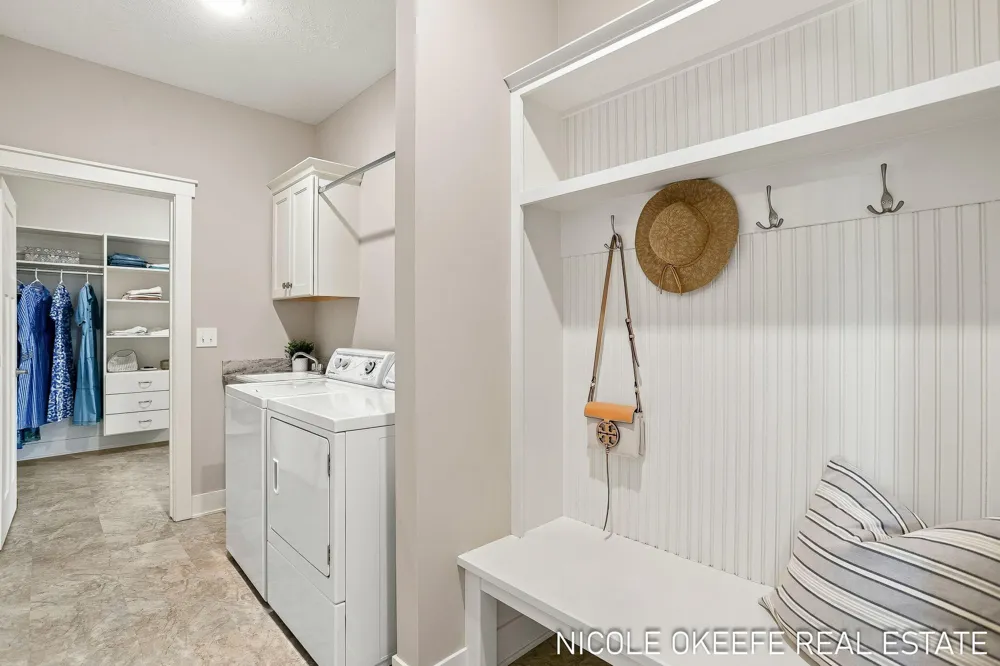 5105 Vistula Court SW Wyoming City, MI 49418