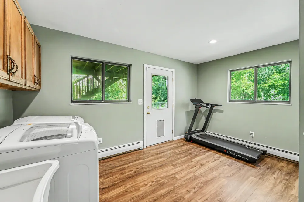 6549 Napier Road Salem Township, MI 48170