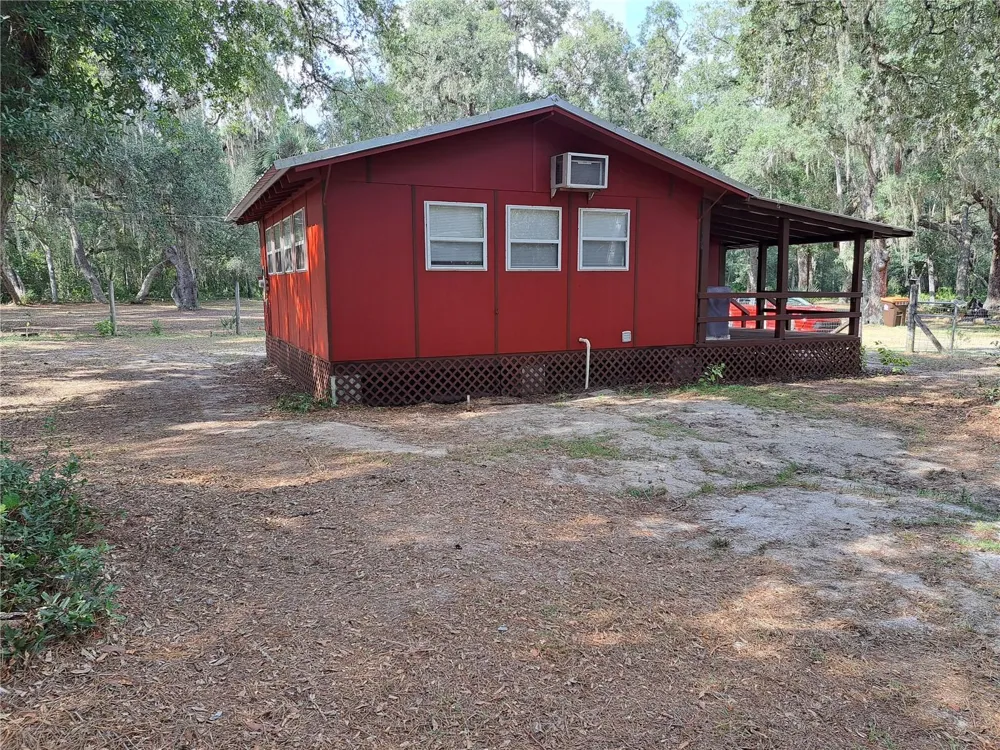 17010 SE 95TH ST RD Ocklawaha, FL 32179