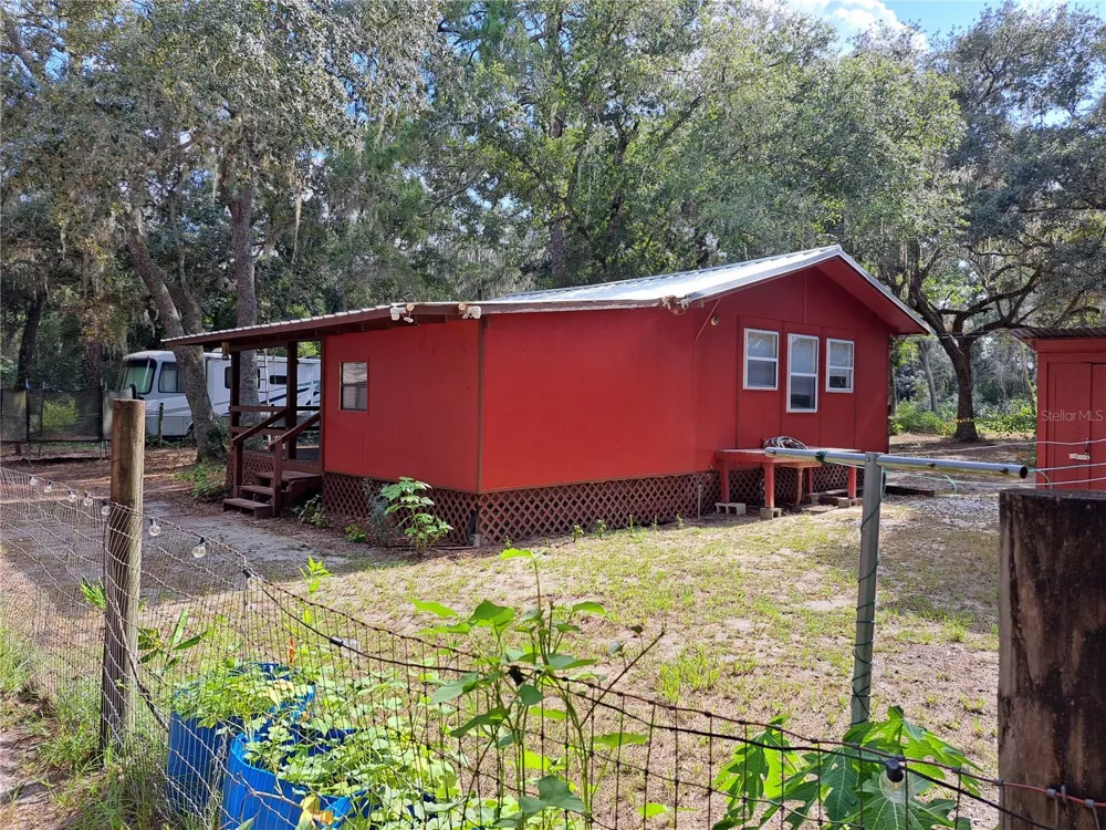 17010 SE 95TH ST RD Ocklawaha, FL 32179