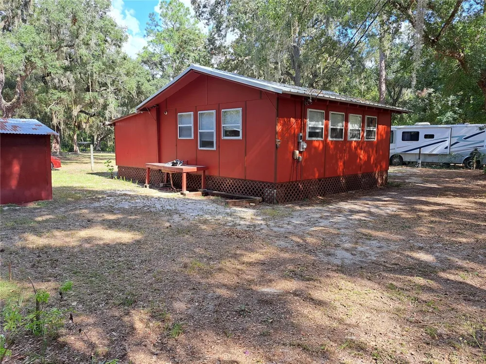 17010 SE 95TH ST RD Ocklawaha, FL 32179